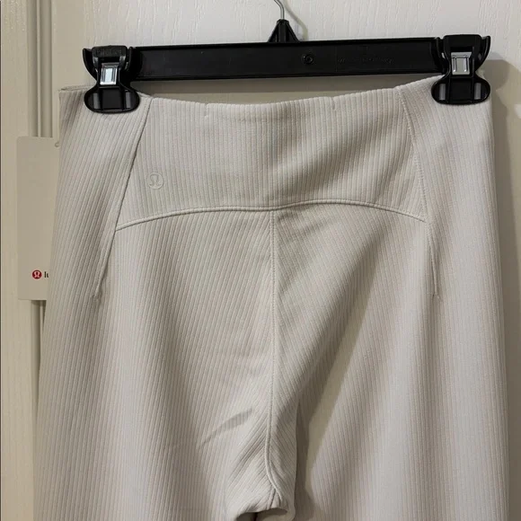NEW lululemon athletica ribbed softstream zip-leg HR crop 25” Pull-On Pants - Picture 7 of 11